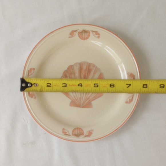 Two Sangostone Salad Dessert Plates Coquille Shells - Picture 6 of 6